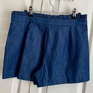 J CREW WOMENS SHORTS, SIZE 4